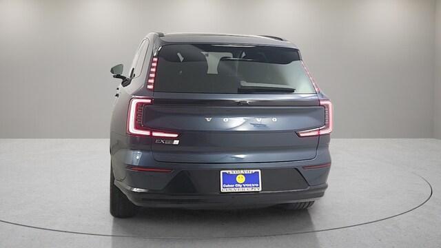 new 2025 Volvo EX90 car, priced at $92,340