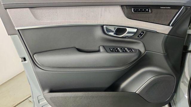 new 2026 Volvo XC90 Plug-In Hybrid car, priced at $88,205