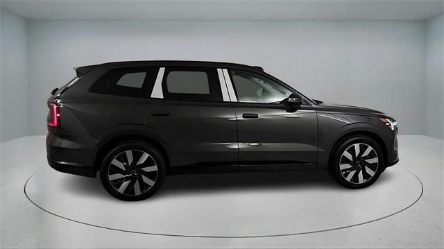 new 2025 Volvo EX90 car, priced at $83,895