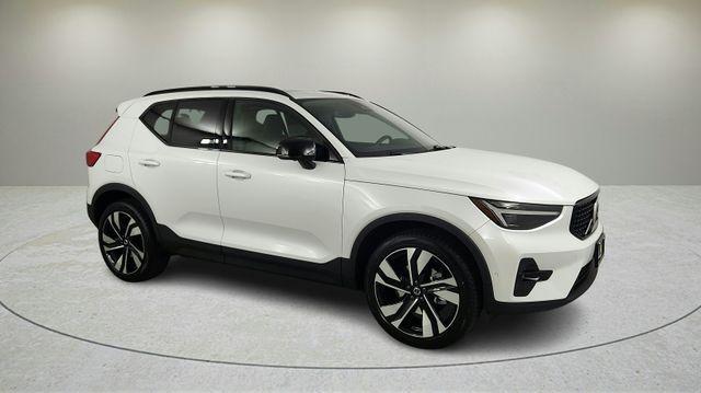 new 2026 Volvo XC40 car, priced at $54,085