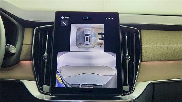 new 2026 Volvo XC90 Plug-In Hybrid car, priced at $86,705