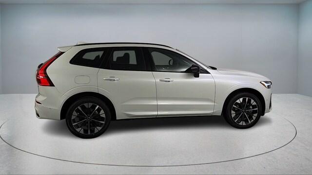 new 2026 Volvo XC60 car, priced at $58,070