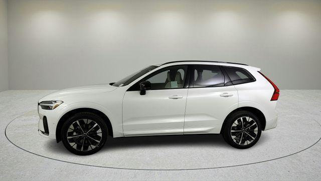 new 2026 Volvo XC60 car, priced at $58,105