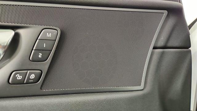 new 2026 Volvo XC60 car, priced at $58,105