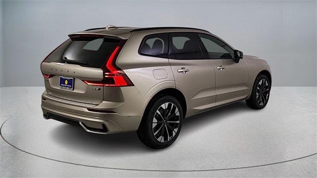 new 2026 Volvo XC60 car, priced at $58,105