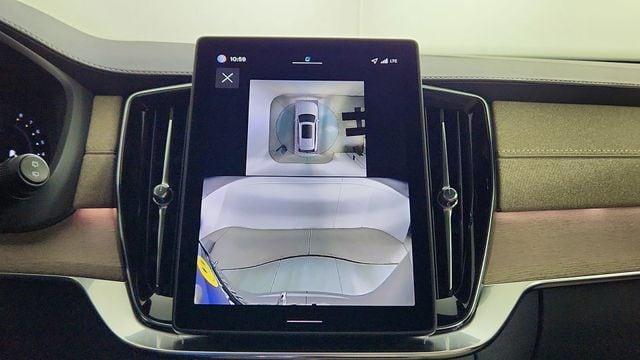 new 2026 Volvo XC90 car, priced at $71,945