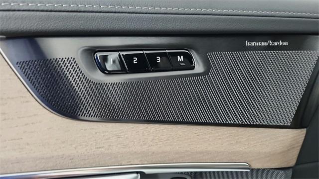 new 2026 Volvo XC90 car, priced at $75,155