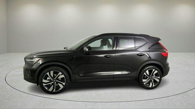 new 2026 Volvo XC40 car, priced at $48,685