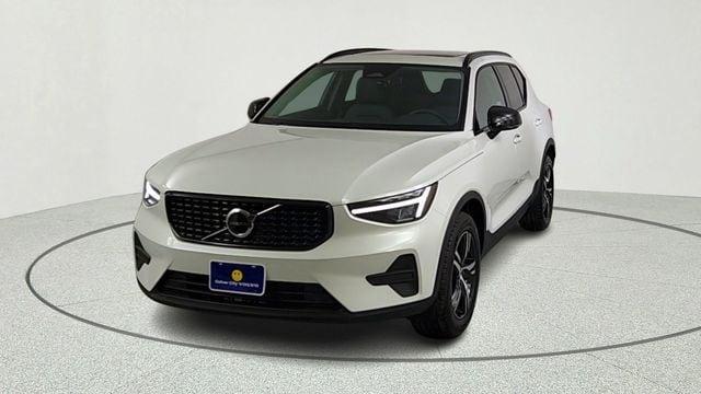 new 2026 Volvo XC40 car, priced at $44,491