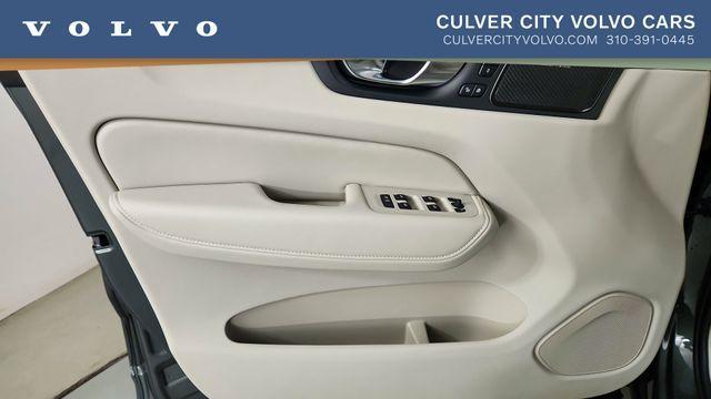 new 2026 Volvo XC60 Plug-In Hybrid car, priced at $77,805