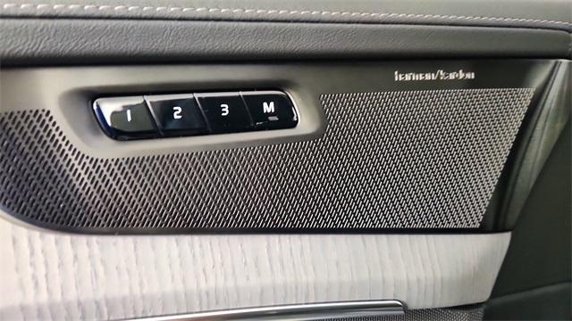 new 2026 Volvo XC90 Plug-In Hybrid car, priced at $85,990