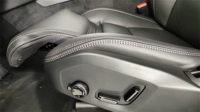 new 2026 Volvo XC90 Plug-In Hybrid car, priced at $92,020