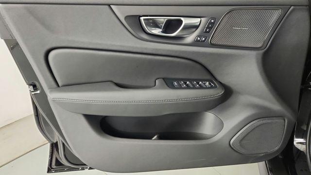 new 2026 Volvo V60 Cross Country car, priced at $55,865