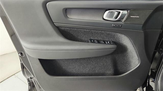 new 2026 Volvo XC40 car, priced at $54,625