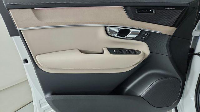 new 2026 Volvo XC90 car, priced at $75,155