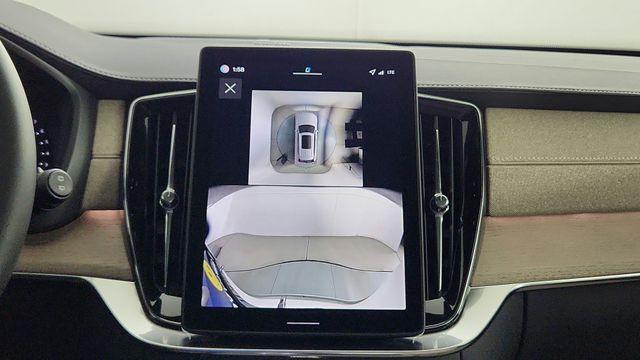 new 2026 Volvo XC90 car, priced at $75,155