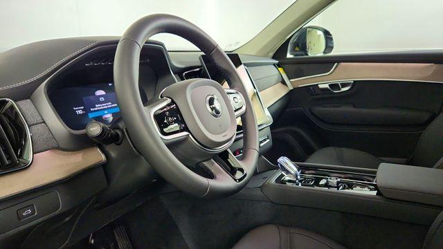 new 2026 Volvo XC90 car, priced at $71,695