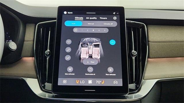 new 2026 Volvo XC90 Plug-In Hybrid car, priced at $81,875