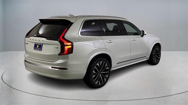 new 2026 Volvo XC90 Plug-In Hybrid car, priced at $81,875