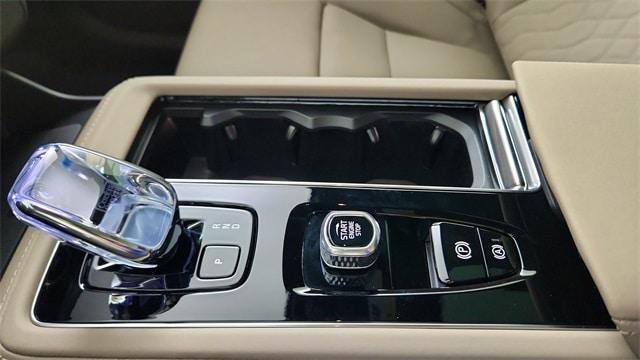 new 2026 Volvo XC90 Plug-In Hybrid car, priced at $81,875