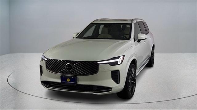 new 2026 Volvo XC90 Plug-In Hybrid car, priced at $81,875