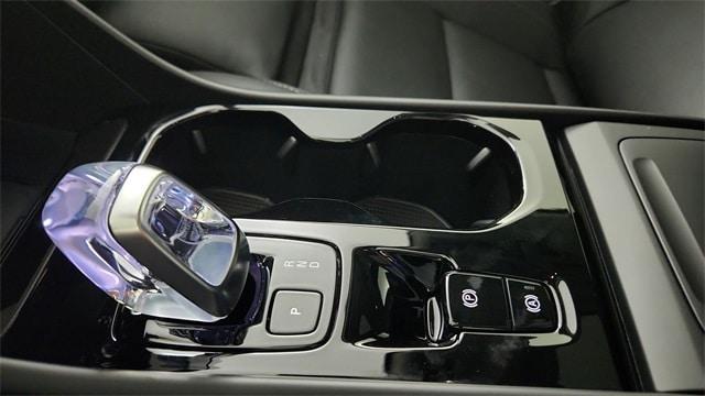 new 2026 Volvo XC40 car, priced at $50,375