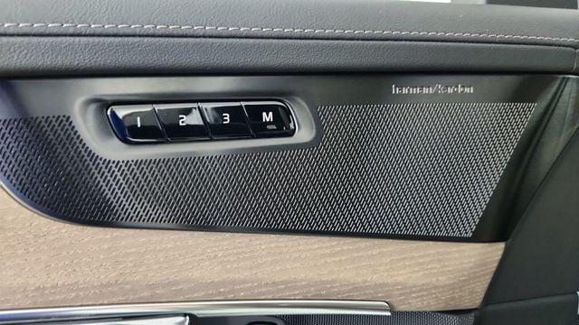 new 2026 Volvo XC90 Plug-In Hybrid car, priced at $81,995