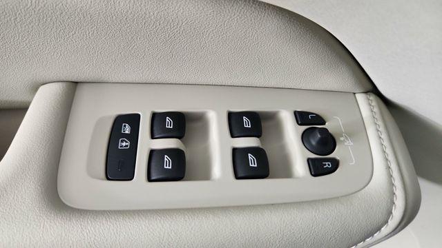 new 2026 Volvo XC60 Plug-In Hybrid car, priced at $73,716