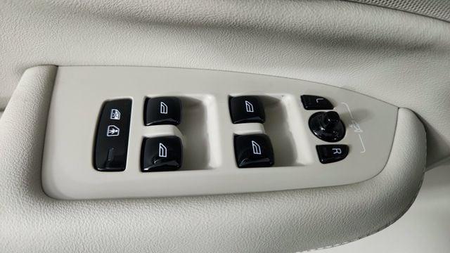 new 2026 Volvo XC90 Plug-In Hybrid car, priced at $85,745