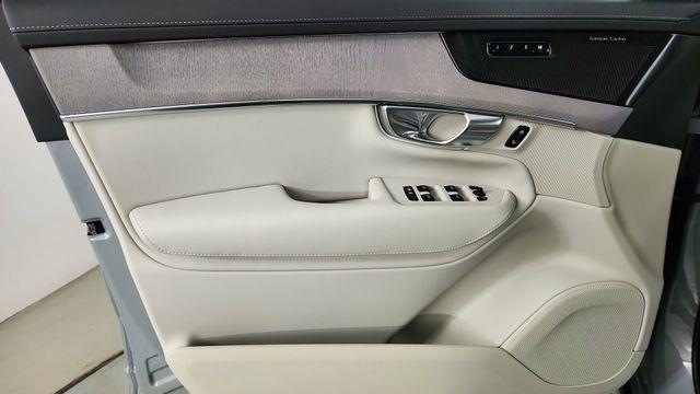 new 2026 Volvo XC90 Plug-In Hybrid car, priced at $85,745