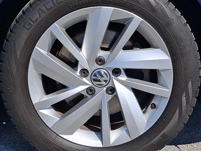 used 2018 Volkswagen Passat car, priced at $10,900