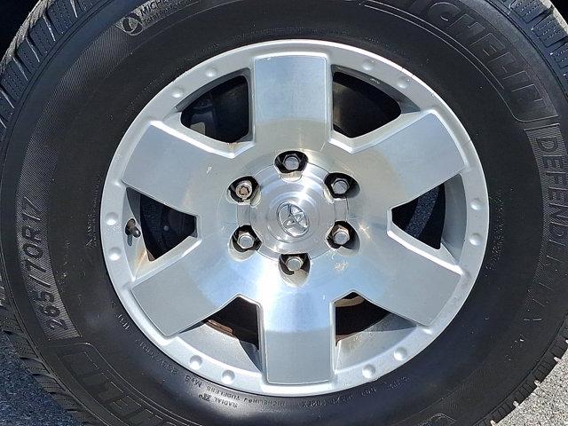 used 2007 Toyota FJ Cruiser car, priced at $24,900