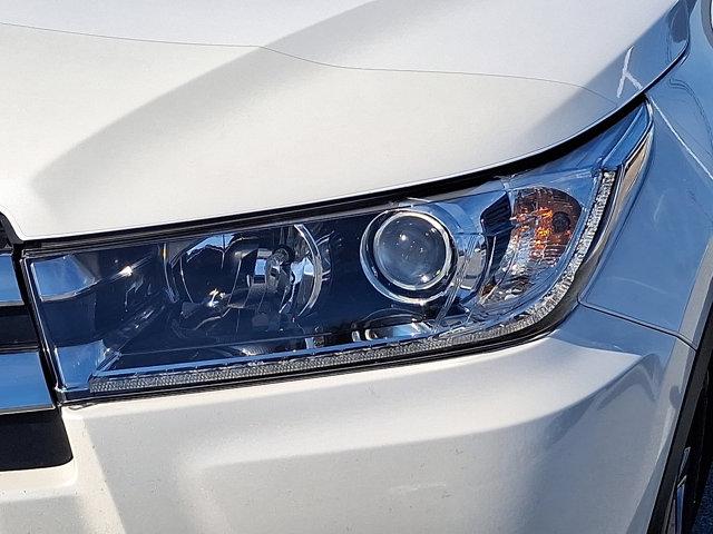 used 2017 Toyota Highlander car, priced at $28,000