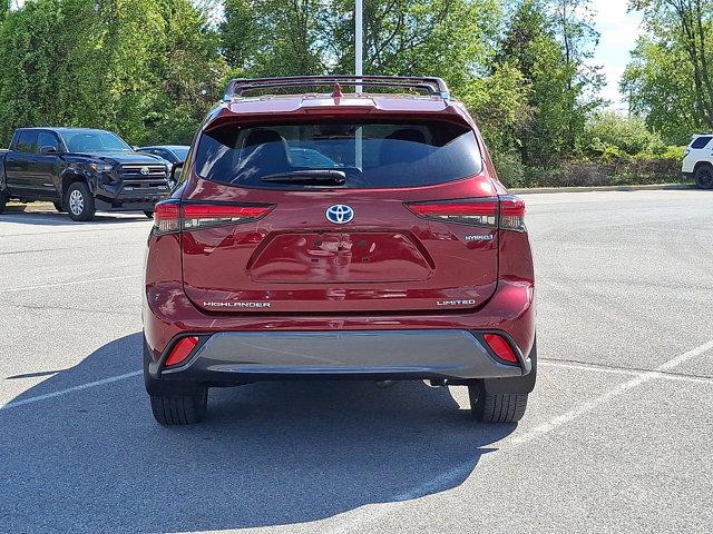 used 2021 Toyota Highlander Hybrid car, priced at $31,990