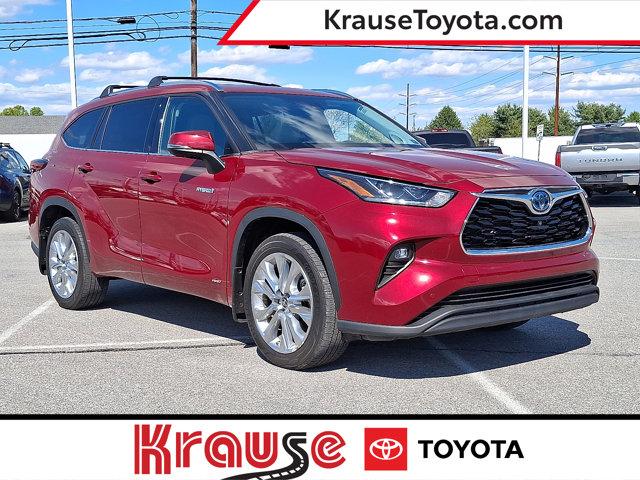 used 2021 Toyota Highlander Hybrid car, priced at $31,990
