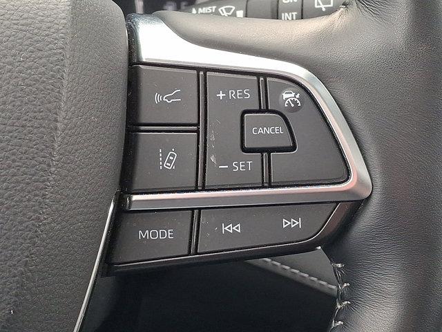 used 2020 Toyota Highlander car, priced at $27,900