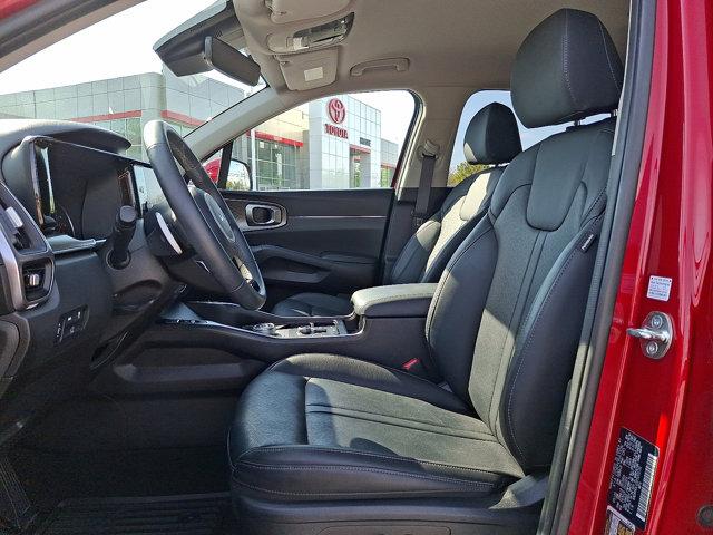 used 2023 Kia Sorento Hybrid car, priced at $30,500