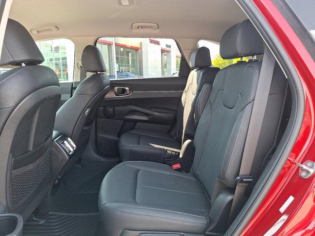 used 2023 Kia Sorento Hybrid car, priced at $30,500