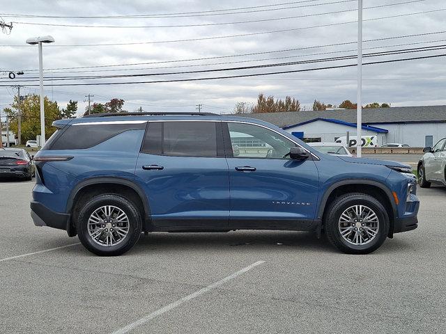 used 2024 Chevrolet Traverse car, priced at $36,500