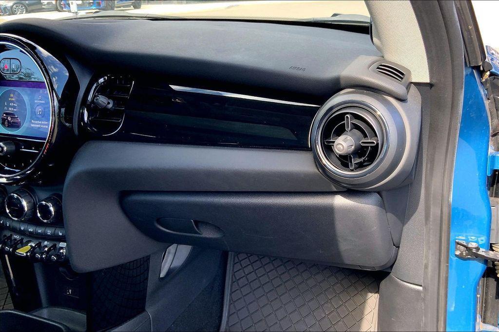 used 2024 MINI Hardtop car, priced at $24,995