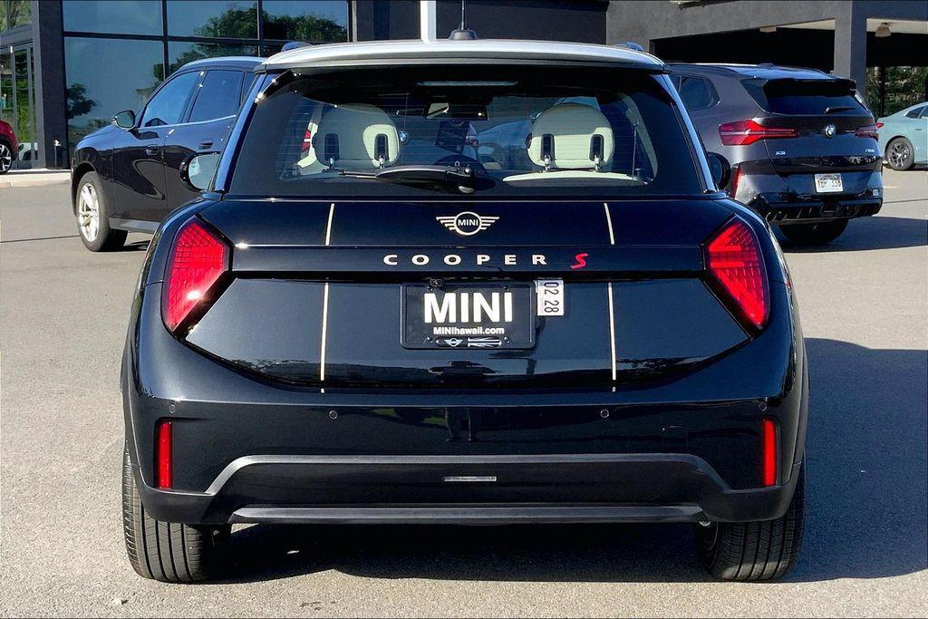 new 2026 MINI Hardtop car, priced at $41,825
