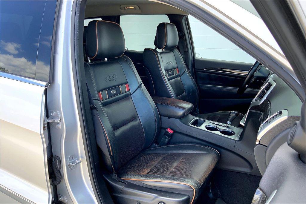 used 2011 Jeep Grand Cherokee car, priced at $10,495