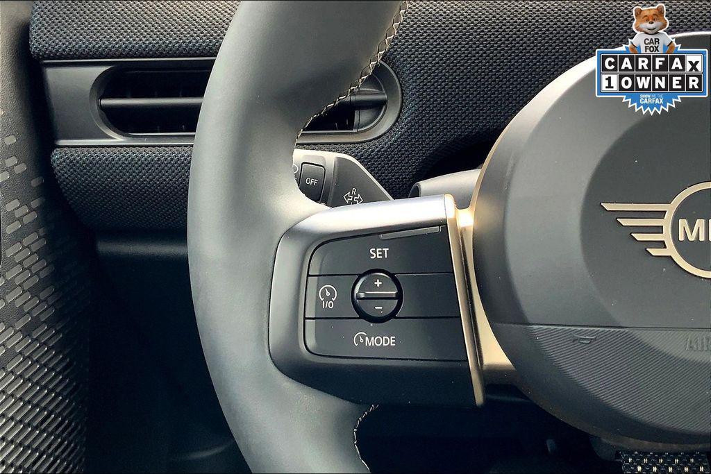 used 2025 MINI Hardtop car, priced at $32,495