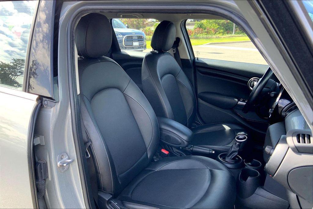 used 2018 MINI Hardtop car, priced at $13,495