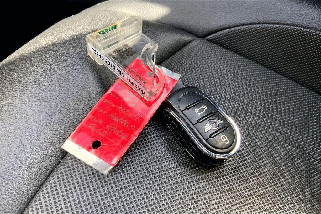 used 2018 MINI Hardtop car, priced at $13,495