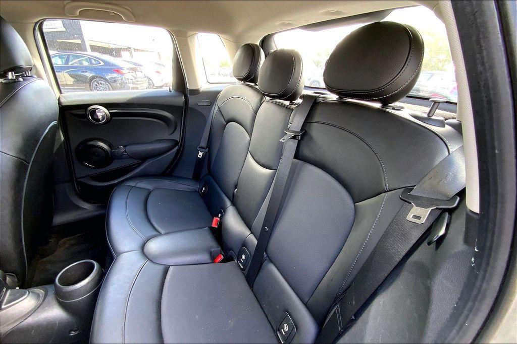 used 2018 MINI Hardtop car, priced at $13,495