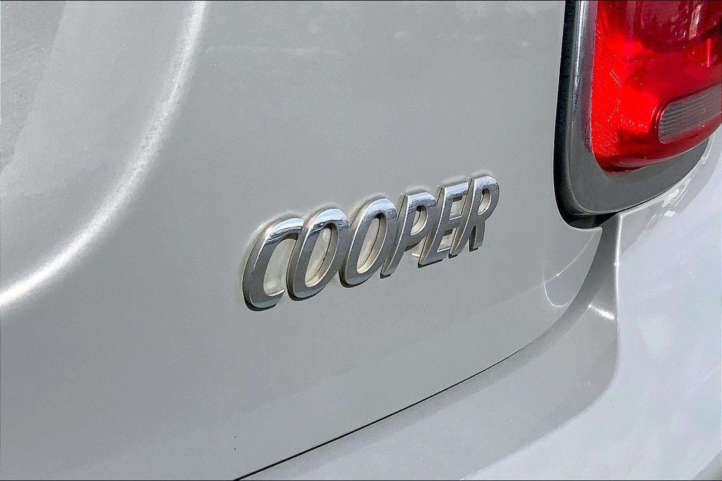 used 2018 MINI Hardtop car, priced at $13,495