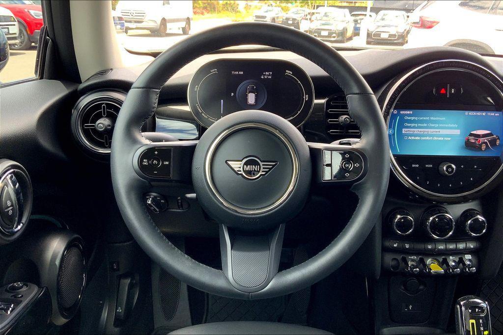 used 2024 MINI Hardtop car, priced at $23,995