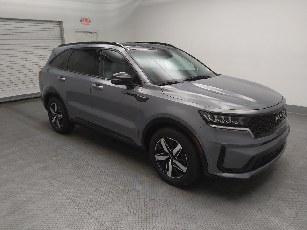 used 2022 Kia Sorento car, priced at $23,295