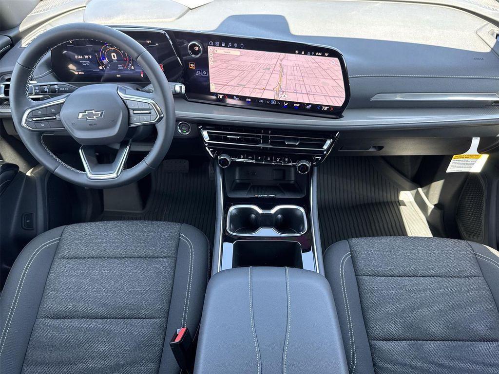 new 2026 Chevrolet Traverse car, priced at $46,815